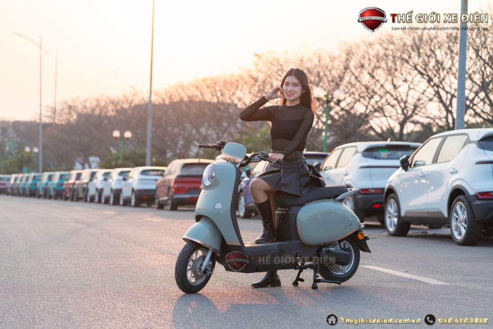 Xe đạp điện cho học sinh lớp 6 nữ